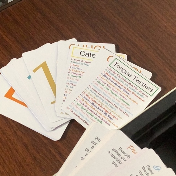 1000 Drinking Games - NEW - all in one box - Picture 5 of 6